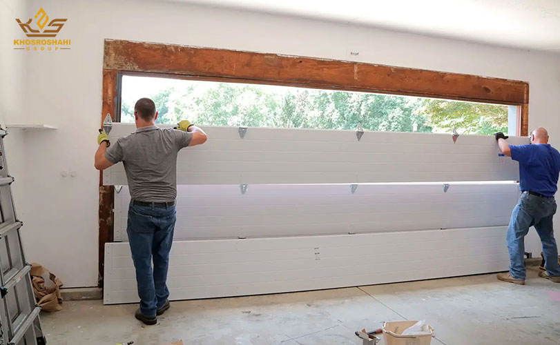 تنظیمات نهایی برای نصب درب سکشنال به صورت حرفه ای